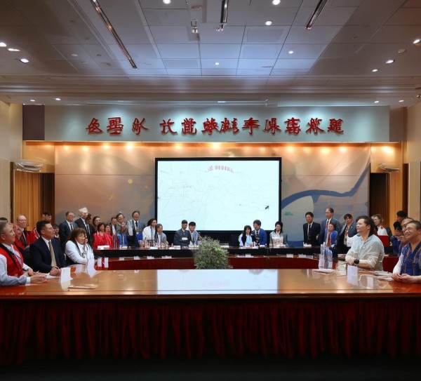 佳县商贸局新闻发布会,助力乡村振兴 佳县商贸局新闻发布会,助力乡村振兴